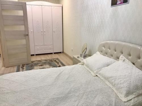 Интерьер моей скромной девичьей квартирки. 06