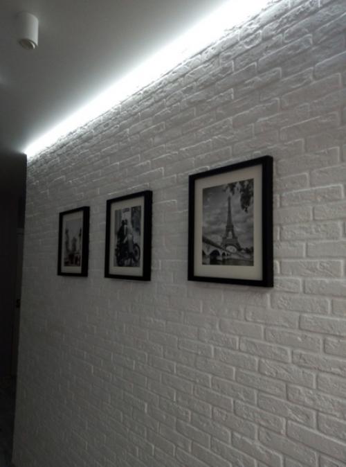 Вот такой ремонт сделали своей прихожки. 01