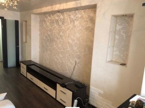 Расстался с девушкой и решил сделать ремонт в квартире.