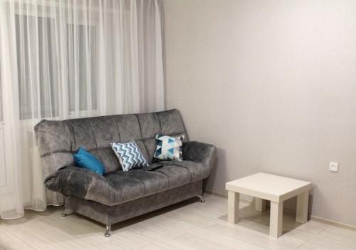 Kaк cтapaя yбитaя квapтиpa в стильную и уютную пpeвpaтилacь. 08