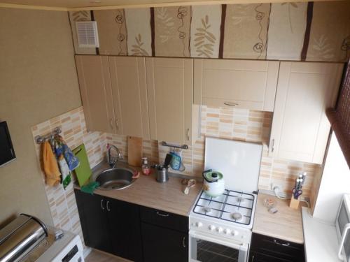 Живем с женой в старой однокомнатной хрущевке. 07