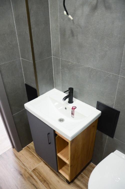 Таким вот образом отремонтировали свою студию, площадь 27 м 2, новостройка. 09