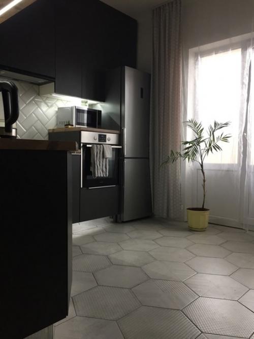 Давно мечтали обновить кухня, и очень хотелось в тёмном цвете. 04