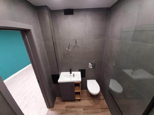 Таким вот образом отремонтировали свою студию, площадь 27 м 2, новостройка. 07