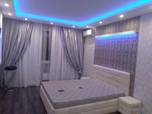 Симпатичный ремонт в спальной комнате. 03