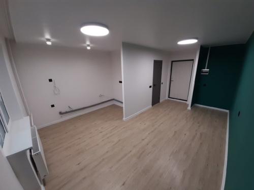 Таким вот образом отремонтировали свою студию, площадь 27 м 2, новостройка. 03