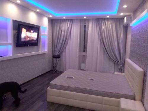 Симпатичный ремонт в спальной комнате. 04