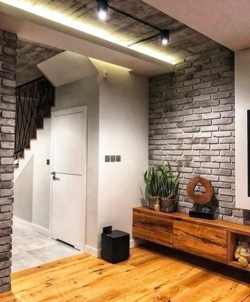 Очень симпатичный интерьер загородного дома. 01