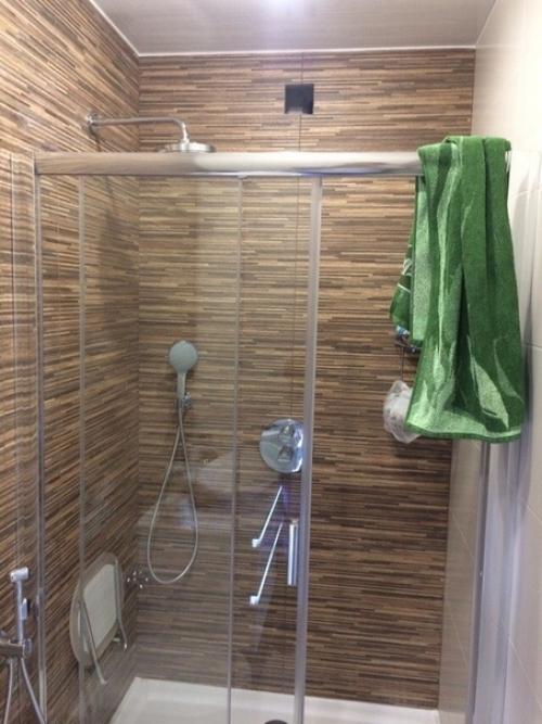 Сдедали ремонт в нашей ванной комнате. 03