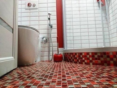 Не я дизайн ванной придумывал. 04