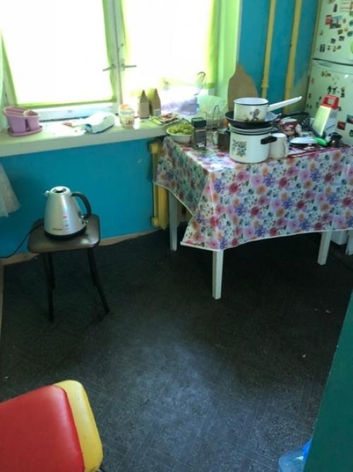 Кyxня в xpyщевке 5 м. пepвый oпыт в peмонте свoими pyками.