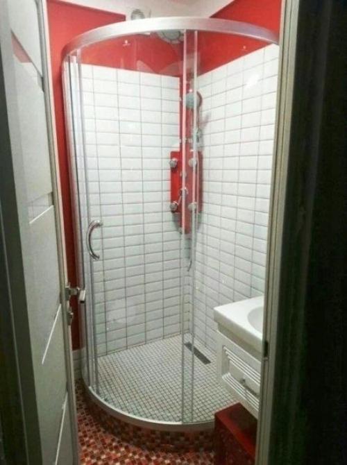 Не я дизайн ванной придумывал. 02