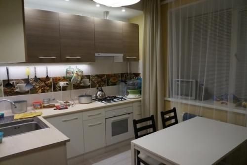 Не обязательно строить новый дом, когда вы решаете покинуть квартиру в городе и жить в деревне. 07