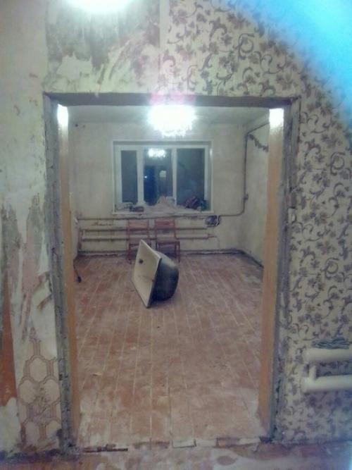 Не обязательно строить новый дом, когда вы решаете покинуть квартиру в городе и жить в деревне. 03