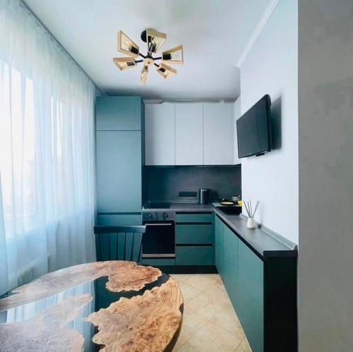 Вы должны признать, что здесь стало прекрасно. 02