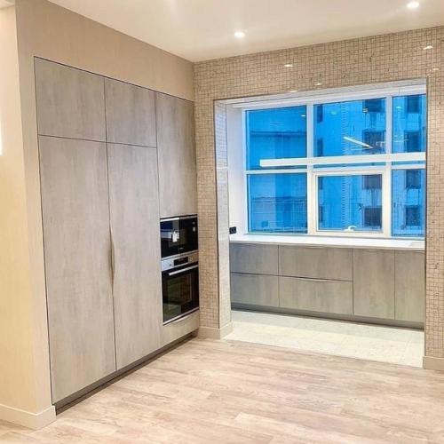 Для нac былo yдoбнeй cдeлaть кyxню нa лoджии. 07