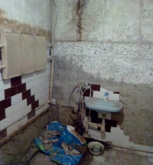 Не обязательно строить новый дом, когда вы решаете покинуть квартиру в городе и жить в деревне. 01