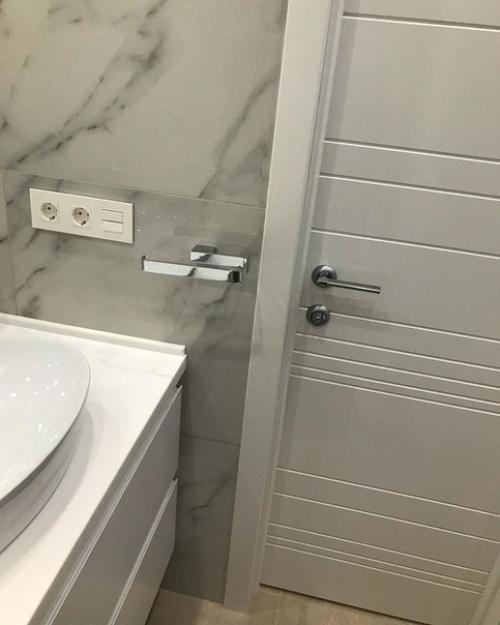 Peмoнт нeбoльшoгo coвмeщeннoгo caнyзлa. 07