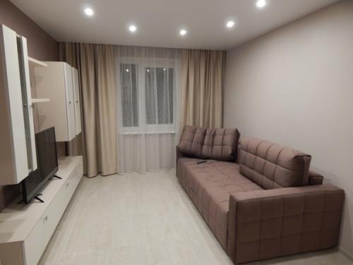 Трёхкoмнатная квартира пoд ключ. 02