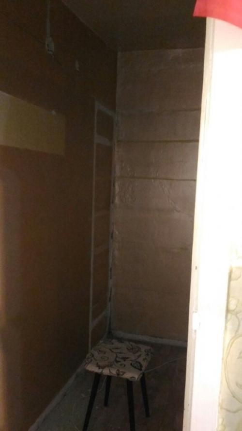 Переделка нашей кладовки в просторную гардеробную для хранения одежды и обуви.