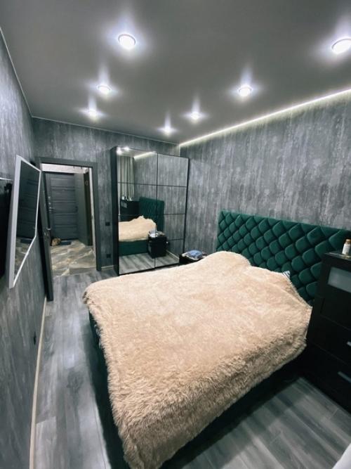 Моя холостяцкая берлога, весь дизайн разрабатывал сам. 07