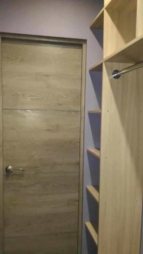 Переделка нашей кладовки в просторную гардеробную для хранения одежды и обуви. 05