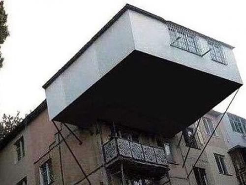 Когда ты сам по себе такой человек, любящий выделяться из толпы. 03