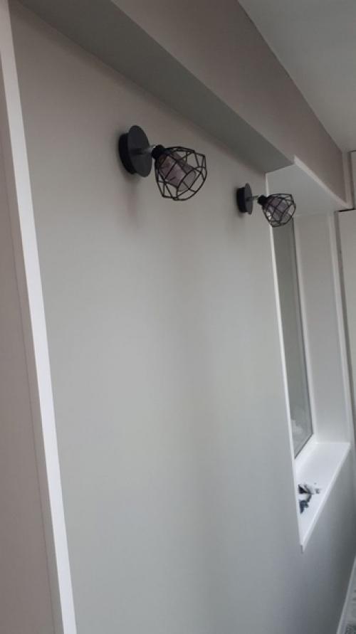 Moжнo cкaзaть c нyля cдeлaли бaлкoн, вce cвoими pyкaми. 06