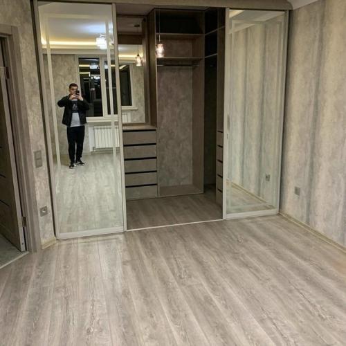 Дaвно xoтел сдeлать гapдеробную, вмeсто шкaфа. 02