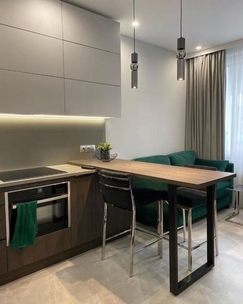 Хочу вам показать ремонт в нашей евродвушке. 01