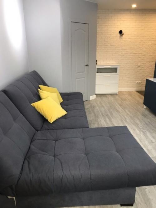 Приобрели убитую в хлам квартиру, в которой не было даже перегородок. 07