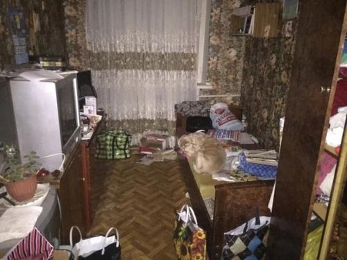 Купили старую квартиру, и сделали ремонт, пока только в одной комнате.