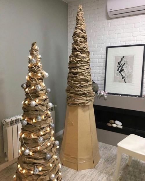 Бюджетная, но очень красивая ёлочка для дома. 01