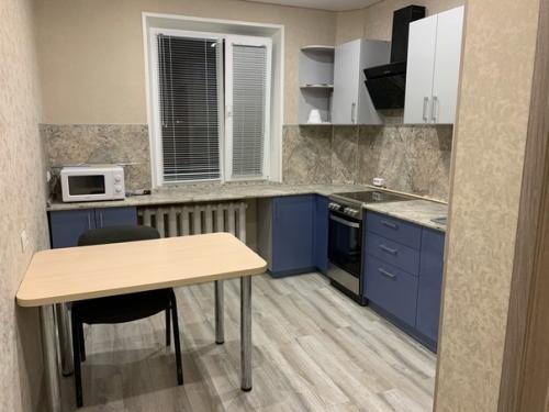 Вот такой ремонтик сделали на кухне. 02