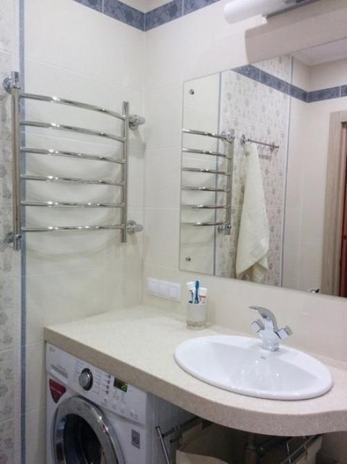 Такой ремонт у нас получилось сделать в ванной комнате.