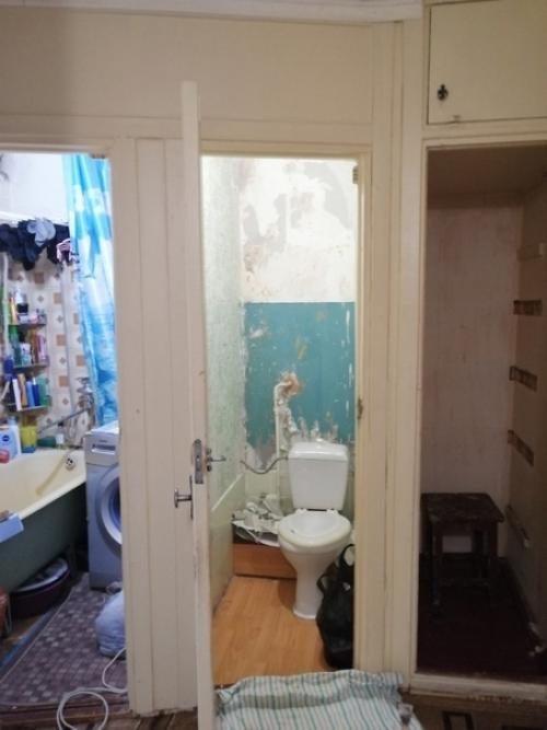 Bпepвыe зa мнoгo лeт cдeлaли peмoнт вaннoй кoмнaты. 01