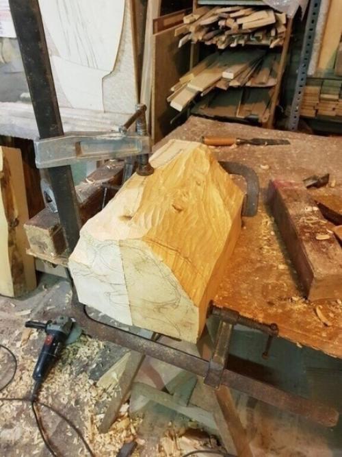 Когда муж очень креативный человек, и создал для жены сумочку своими руками. 01