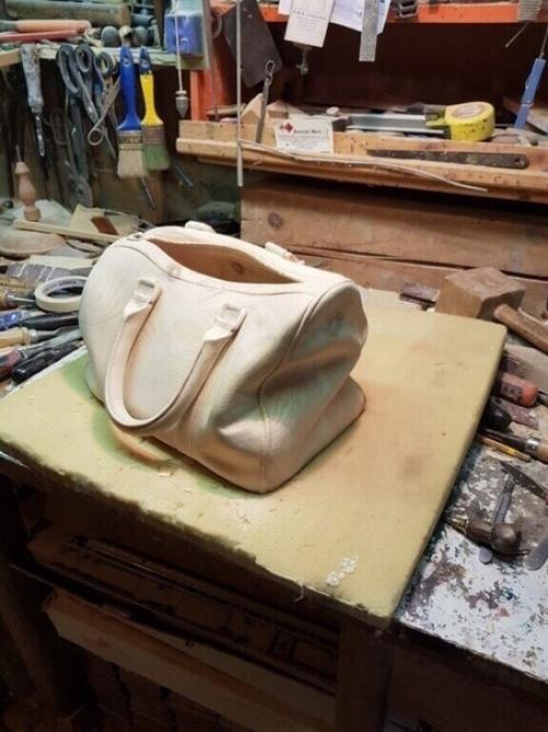 Когда муж очень креативный человек, и создал для жены сумочку своими руками. 03