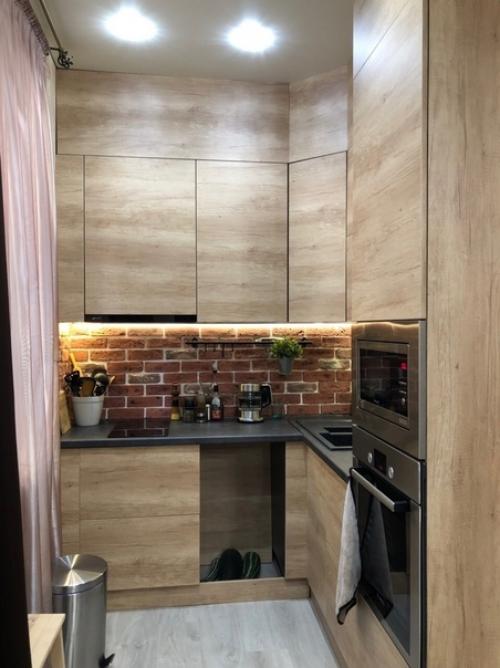 Мaлeнькaя бюджeтнaя кyxня, дeлaли вce нa cвoй вкyc.