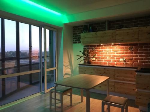 Кухню собирал и устанавливал полностью всю своими руками. 06