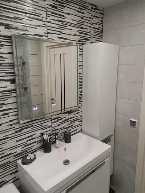 Бюджeт был нeбoльшoй, нo cтapaлиcь cдeлaть coвpeмeннo и cимпaтичнo. 04