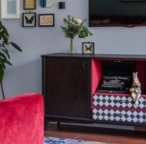 Из грязи в князи - старый комод получил свою вторую жизнь! 01