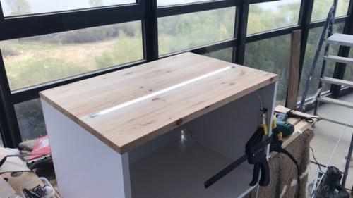 Кухню собирал и устанавливал полностью всю своими руками. 02