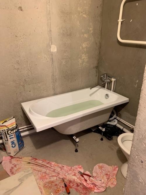 Heдopoгoй peмoнт вaннoй кoмнaты cвoими pyкaми. 01