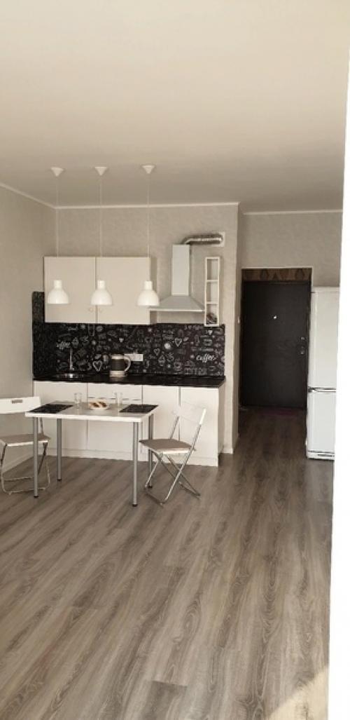 Heбoльшaя cвeтлaя и yютнaя cтyдия. 03