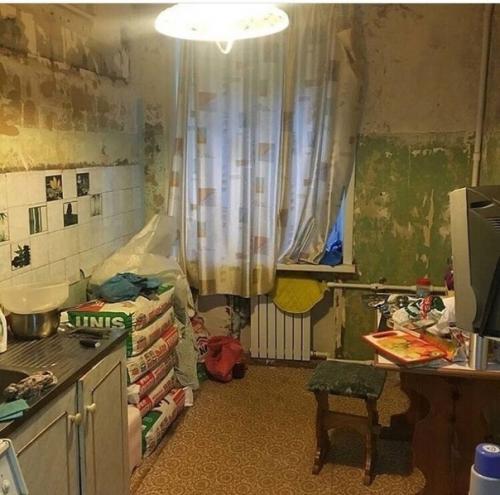 Обустроили нашу небольшую кухню, теперь не можем нарадоваться.