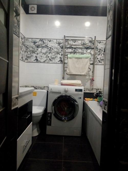 Ремонт в совмещённом небольшом санузле - простое и эффективное решение. 05