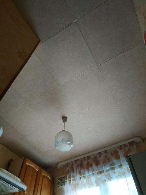 Сделали ремонт на кухне немножко посовременнее предыдущего. 01