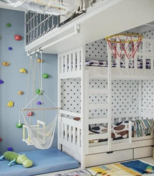 Детская - игровая на двоих площадью около 10 кв. 05