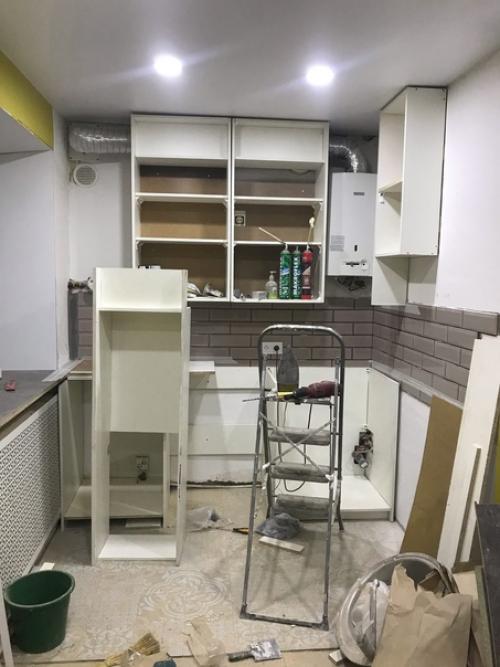 Кухни щас стоят столько, что трудно подступиться. 08